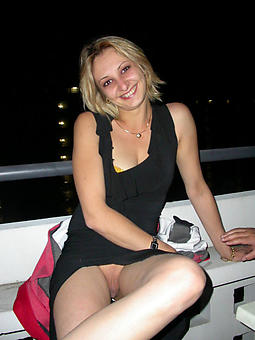 sexy ladies upskirt free porn pics
