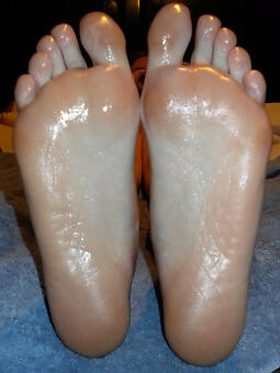 naught full-grown trotters with an increment of hands