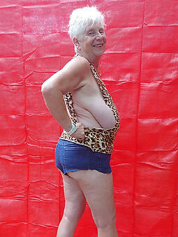 beautiful nude upper classes drop 60 unorthodox porn pics