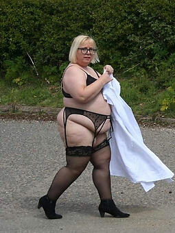 perfect big bbw moms