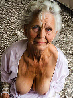 whore XXX hot grandmas pics