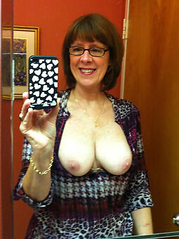 sexy hot adult selfshot nudes