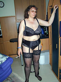 whore stocking moms porn