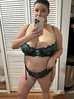 amateur uncover mom selfshot tumblr