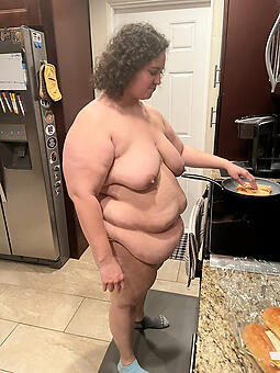 of age beauties thick hot moms